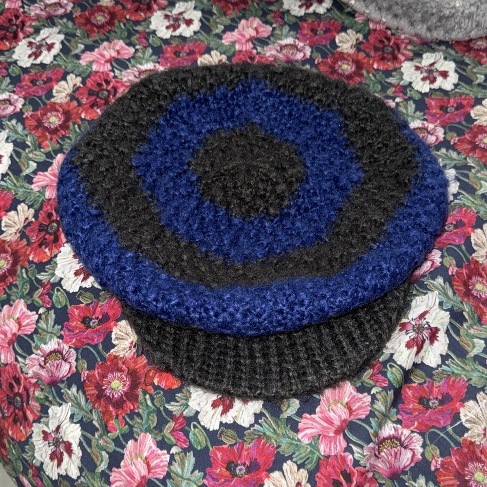 Bitten by Sarah Jessica Parker Black and Blue Hat